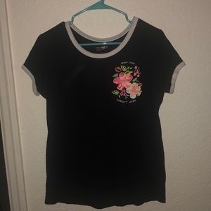 Super cute tee